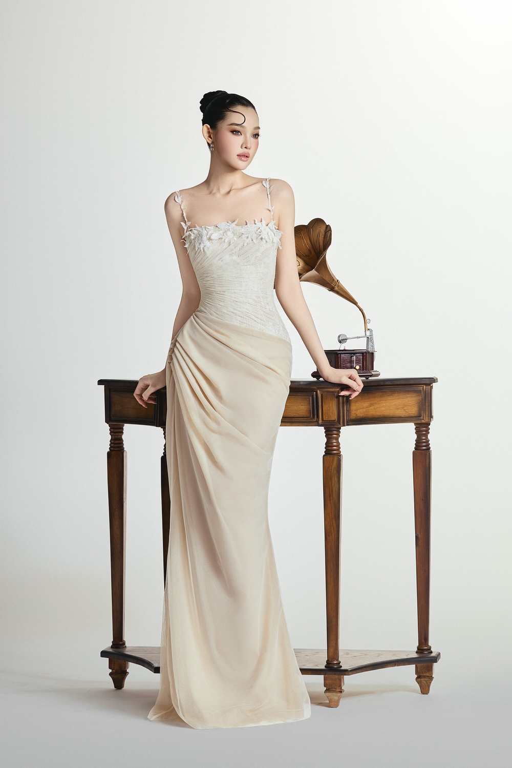 LOREN DRESS