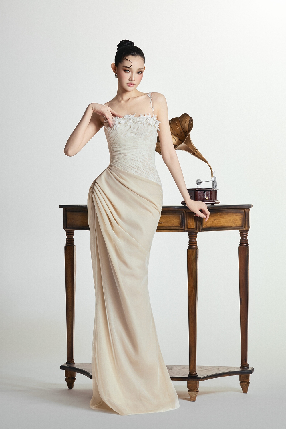 LOREN DRESS