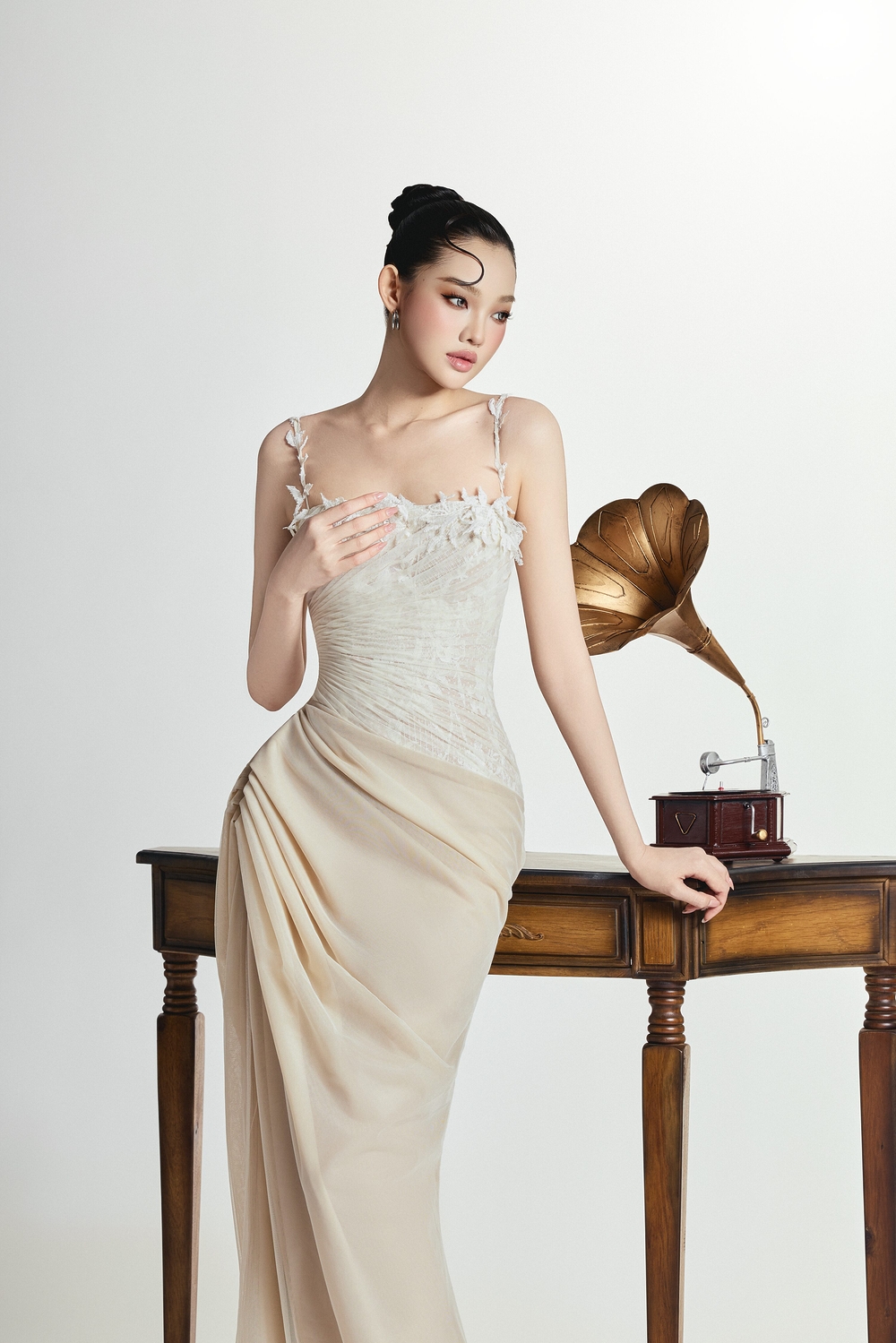 LOREN DRESS
