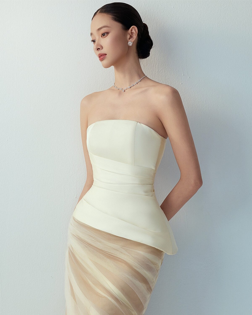 SELA DRESS - WHITE
