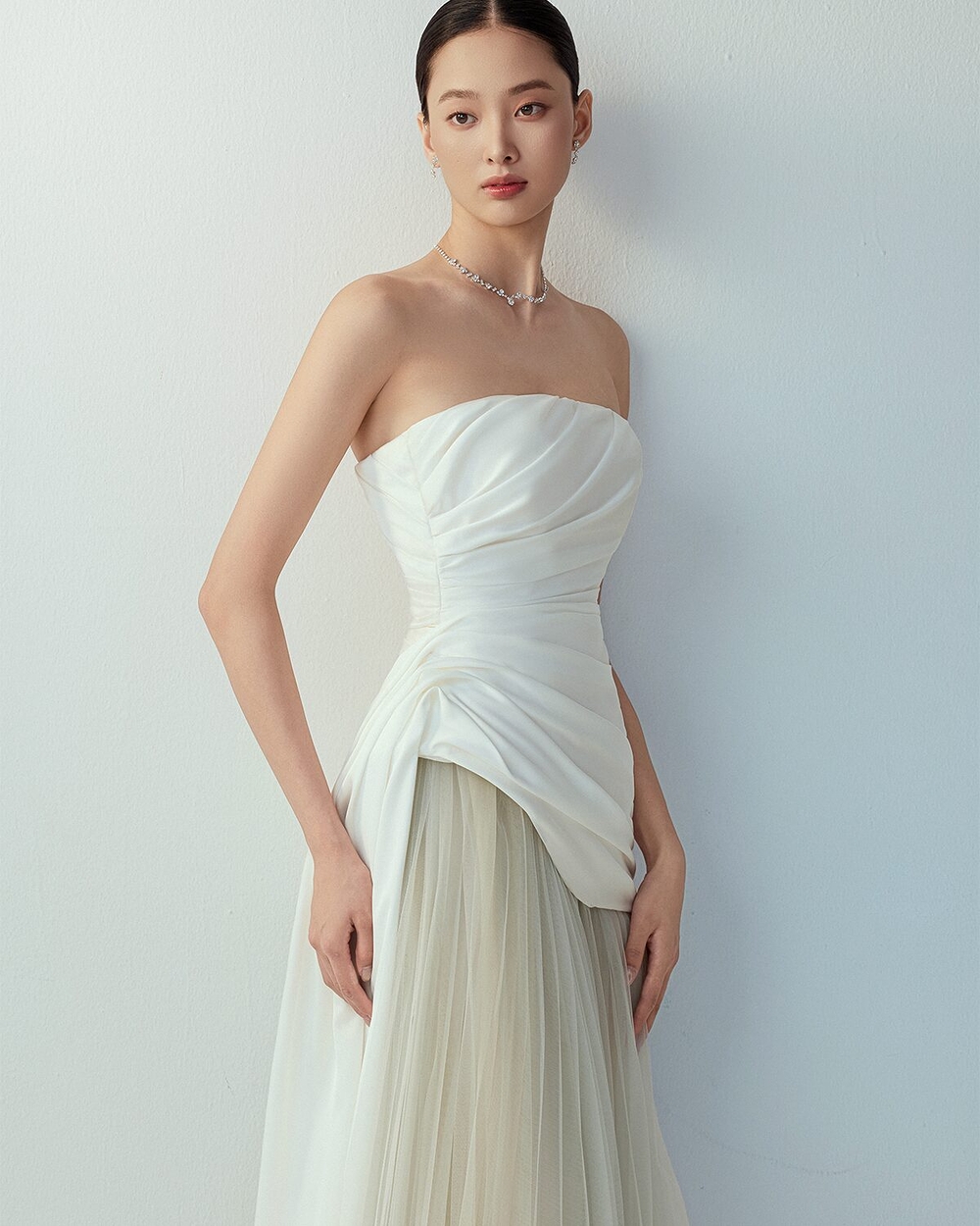 LUNE DRESS - WHITE FOGGY GRAY