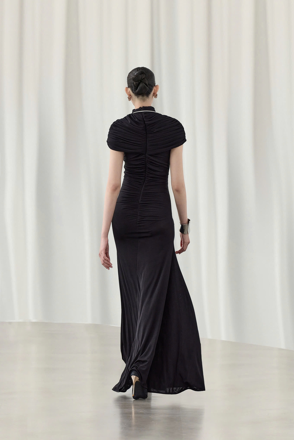 Hetsa Dress - VE209 - BLACK