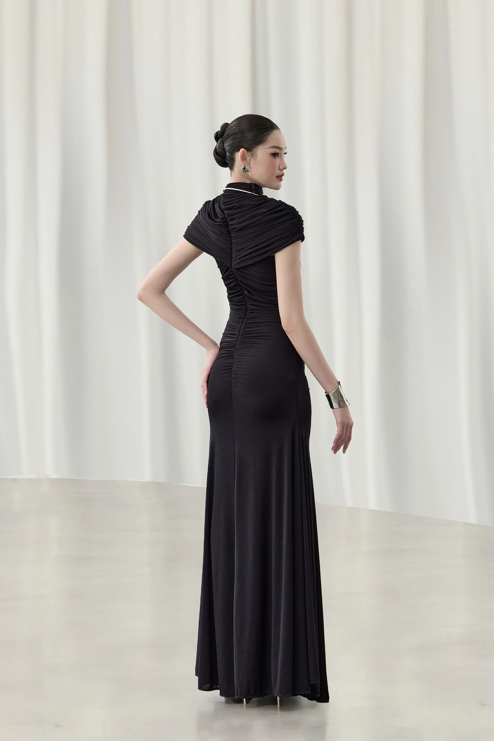 Hetsa Dress - VE209 - BLACK